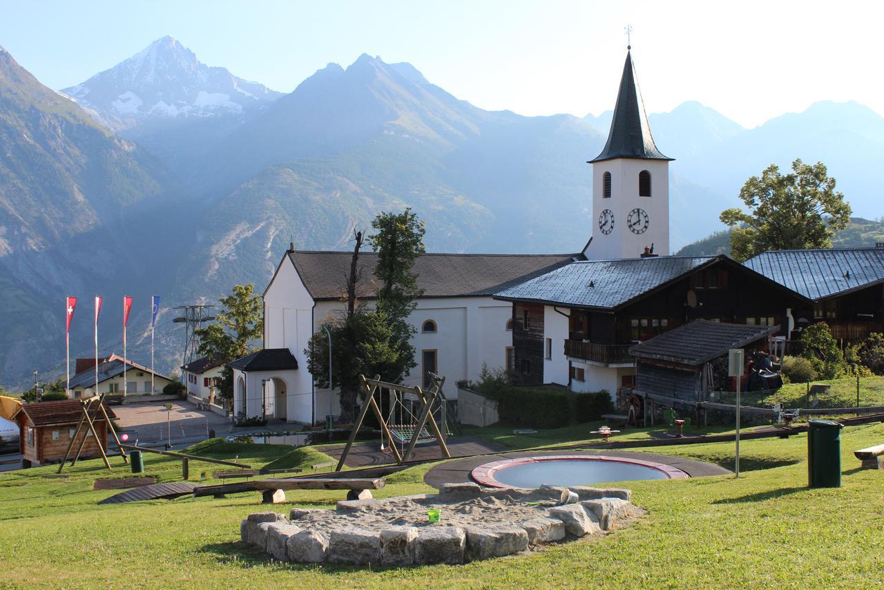 ホテルBietschhorn Unterbäch エクステリア 写真